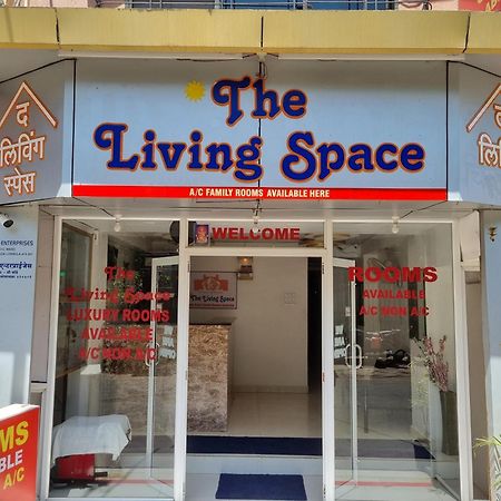 The Living Space Lonavala Exterior foto