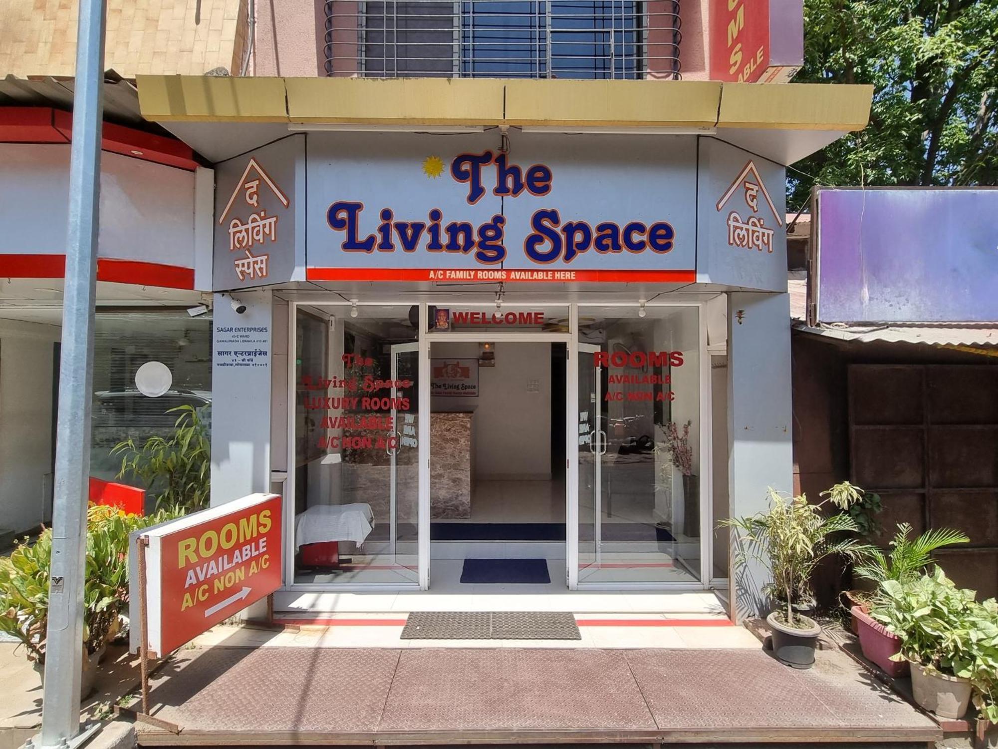 The Living Space Lonavala Exterior foto